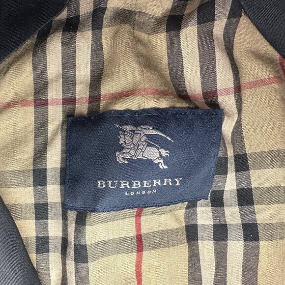 Burberry Nova Check Lined Bomber Jacket – Black Medium 8.5/10 Condition - Picture 7 of 12